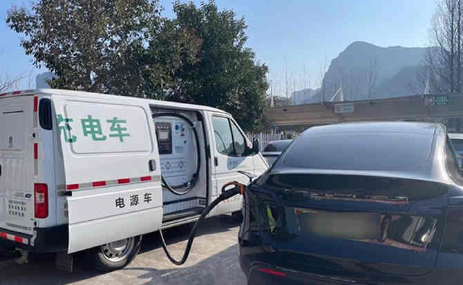 道县汽车搭电